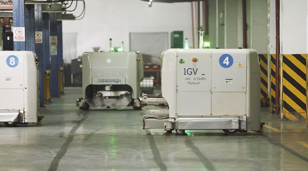 IGV intelligent guided transport vehicle