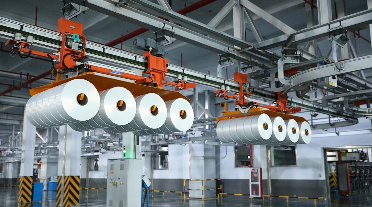 Automatic doffing machine